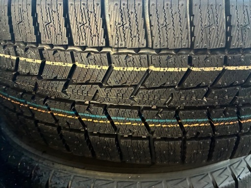 60系プリウス VOXY ノア セレナ等 195/60/R17 スタッドレスタイヤセット トヨタ純正ナット対応 新品未使用
