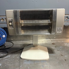 コアヒート コロナ遠赤外線ストープ 型式名 DH-1215R　　　　の画像