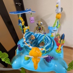 ディズニーファインディングニモ　ジャンパー  の画像