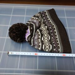 スマートウール　ニット帽　茶色　ブラウン　ポンポンつきの画像