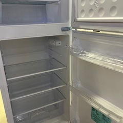 ハイアール.単身用冷蔵庫の画像