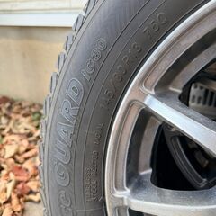 中古スタッドレスタイヤ＋ホイール　4本セット　145/80R13の画像