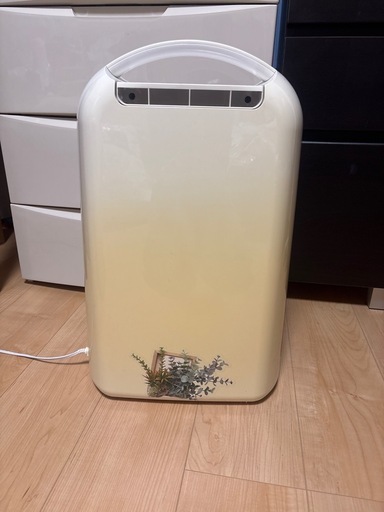 【展示未使用】アイリスオーヤマ 衣類乾燥除湿機　 IJD-H20-A Amazon | アイリスオーヤマ 除湿機 衣類乾燥 デシカント式 6畳 除湿器