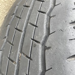 ハイエース バン　純正タイヤ　4本セット　の画像