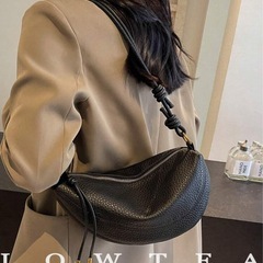 【新品】レザーバックの画像
