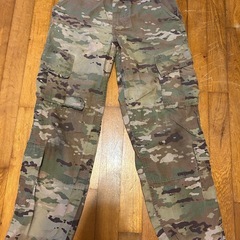 ミリタリー迷彩服　上下　サイズS〜Mの画像
