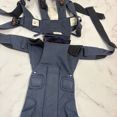 美品　ベビービョルン　抱っこ紐　ベビーキャリアOne+ Air ダークブルーの画像