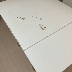 IKEA 折り畳みダイニングテーブル　29日以降受け渡しの画像