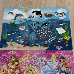 パズル　2点、リカちゃん1点の画像