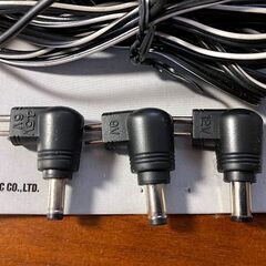 【手渡し限定】かなり古い自動車用マルチ電源アダプター　中古品の画像