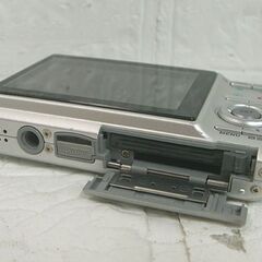 CASIO EXILIM EX-Z77 デジカメ 720万画素 カシオ コンパクトデジタルカメラ コンデジ 札幌市 白石店 の画像