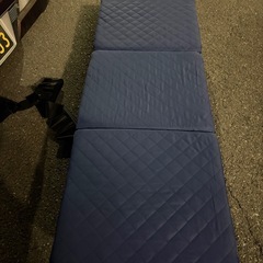 折りたたみベット
の画像