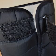 22,5㎝　黒　レディーススノーブーツ　撥水　裏起毛　軽くて軽快の画像