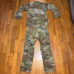 メンズ　ミリタリー上下　サイズS〜Mの画像