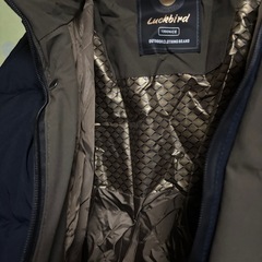 ジャンパー　アウター　フード付きの画像