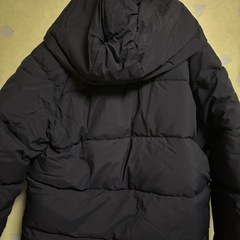 ジャンパー　アウター　フード付きの画像