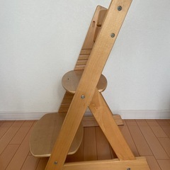 子供ダイニングチェアの画像