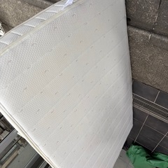 本日限定！ニトリ　セミダブル　マットレスの画像