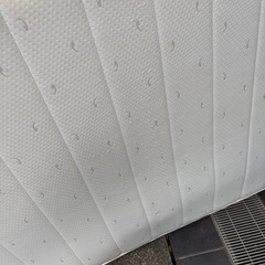 本日限定！ニトリ　セミダブル　マットレスの画像