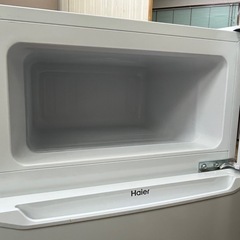 #74 激安冷蔵庫!! 2ドア Haier 2022年 85L JR-N85D の画像