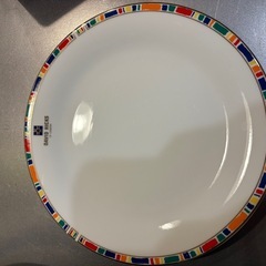 食器まとめ売りの画像