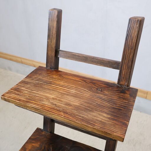 EAST 2024 WIND(イーストウィンド)のラダーシェルフです。階段のような