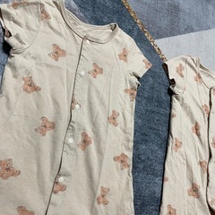 子ども服　ベビー服　80 半袖　ロンパース　くまさん　足あり　セット　双子　の画像