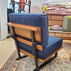 AZUMAYA 東屋 1人掛け ソファー メネス NS-622 ブルー 天然木 スチール脚 ファブリック■幅62㎝x奥行78㎝x高さ76㎝■近隣配送無料 買取帝国 朝霞店の画像