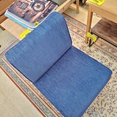 AZUMAYA 東屋 1人掛け ソファー メネス NS-622 ブルー 天然木 スチール脚 ファブリック■幅62㎝x奥行78㎝x高さ76㎝■近隣配送無料 買取帝国 朝霞店の画像