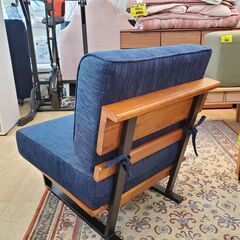 AZUMAYA 東屋 1人掛け ソファー メネス NS-622 ブルー 天然木 スチール脚 ファブリック■幅62㎝x奥行78㎝x高さ76㎝■近隣配送無料 買取帝国 朝霞店の画像