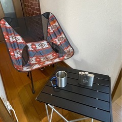 キャンプ　バーベキュー　1人キャンプ　キャンプ用品　バイク　セット　椅子　テーブル　食器　の画像