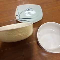 グラタン皿などの画像