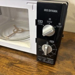 アイリスオーヤマ 電子レンジ 17L ターンテーブル 単機能 出力3段階 【東日本/50Hz】 ブラック PMB-T176-5の画像