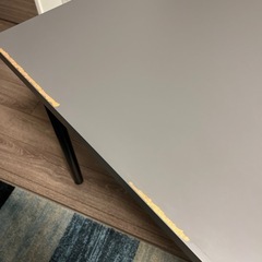IKEA デスクの画像