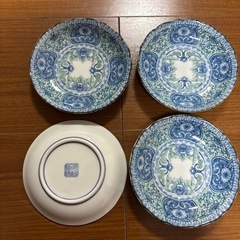 小皿　4つの画像