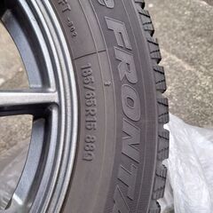 15インチ　スタッドレスタイヤ　アルミホイール付きの画像