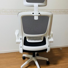 オフィスチェアの画像