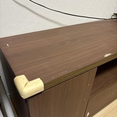 テレビボードの画像