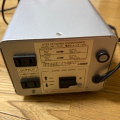 要引取り　KashimuraTI-19 変圧器 1500VA 100V/110V-130Vの画像