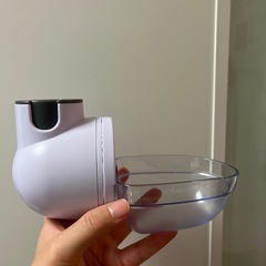 わんちゃん　水飲みの画像