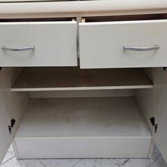 ✨️ジモティー割引✨️【ジャングルジャングル堺初芝店】　現状販売　食器棚　堺市（東区　西区　北区　南区　堺区　美原区）高石市　泉大津市　忠岡町　和泉市　松原市　大阪狭山市の画像