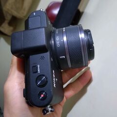 優良品 Nikon 1 V1 ＋レンズ ＋バッテリーの画像