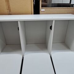 リサイクルショップどりーむ鹿大前店　No.3502　カラ－ボックス　写真参照🎵　お買い得品🎵　扉付きの画像