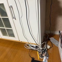 大理石のような家具　キャビネット　テレビ台の画像