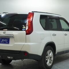 毎日使えて、週末は冒険できるSUVといえば→→日産 エクストレイル 　２０Ｘの画像