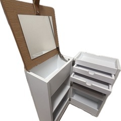 ［取引中］【開閉式収納】収納ケース【キャスター付き】の画像