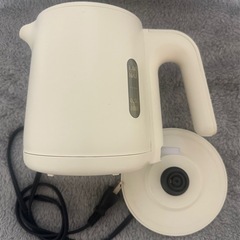 電気ケトル　1.0Lの画像