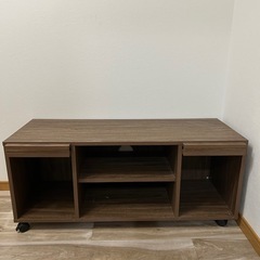 テレビボードの画像
