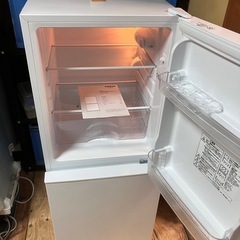 早い者勝ち　ニトリ　2022冷蔵庫　汚れ有りますの画像