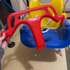 鉄棒　ブランコ　室内の画像